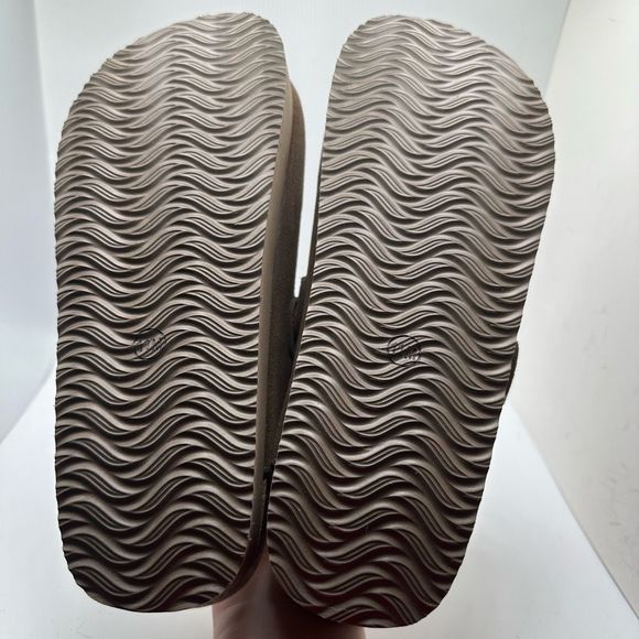 CUSHIONAIRE Women's Genuine Suede Cork Footbed Platform Clog with +Comfort 11 BR - Picture 5 of 7